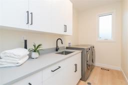 942 Mcmillan Avenue, Winnipeg, MB R3M0V6 Photo 22