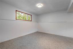 50 Bernard Bay, Winnipeg, MB R2C3Y1 Photo 28