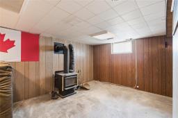 127 Hespeler Avenue, Winnipeg, MB R2L0L5 Photo 21