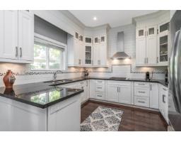 17863 71a Avenue, Surrey, BC V3S0Z7 Photo 16