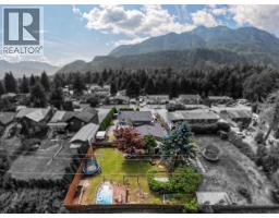 42056 Birken Road, Squamish, BC V0N1H0 Photo 12