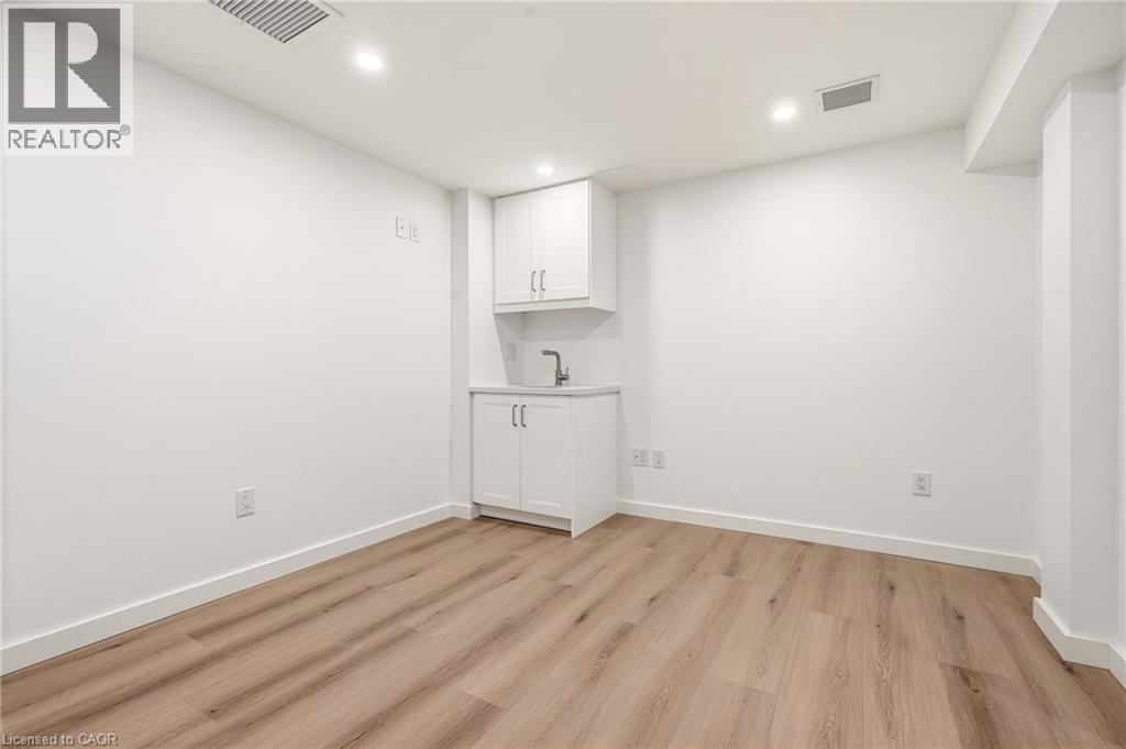 326 WILSON Street E Unit# ROOM 5, Ancaster — photo 28