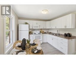 108 Division Street, Oshawa, ON L1G5M1 Photo 11