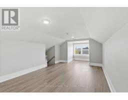108 Division Street, Oshawa, ON L1G5M1 Photo 16