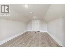 108 Division Street, Oshawa, ON L1G5M1 Photo 17