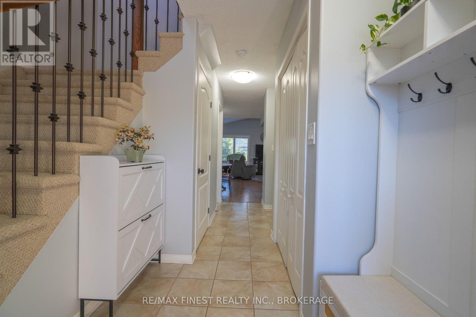 1736 REGINALD BART DRIVE, Kingston (Kingston East (Incl Barret Crt)) — photo 6