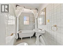 2219 E 25th Avenue, Vancouver, BC V5N2V7 Photo 28