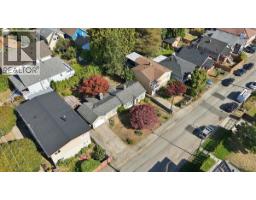 2219 E 25th Avenue, Vancouver, BC V5N2V7 Photo 11