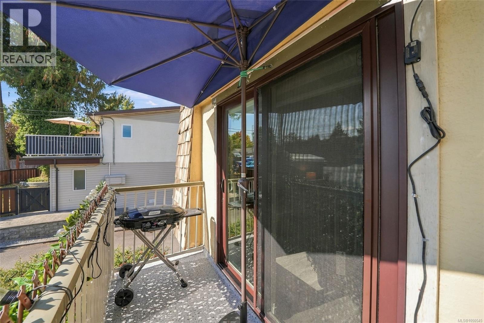 #6 129 Sixth Ave E - 16