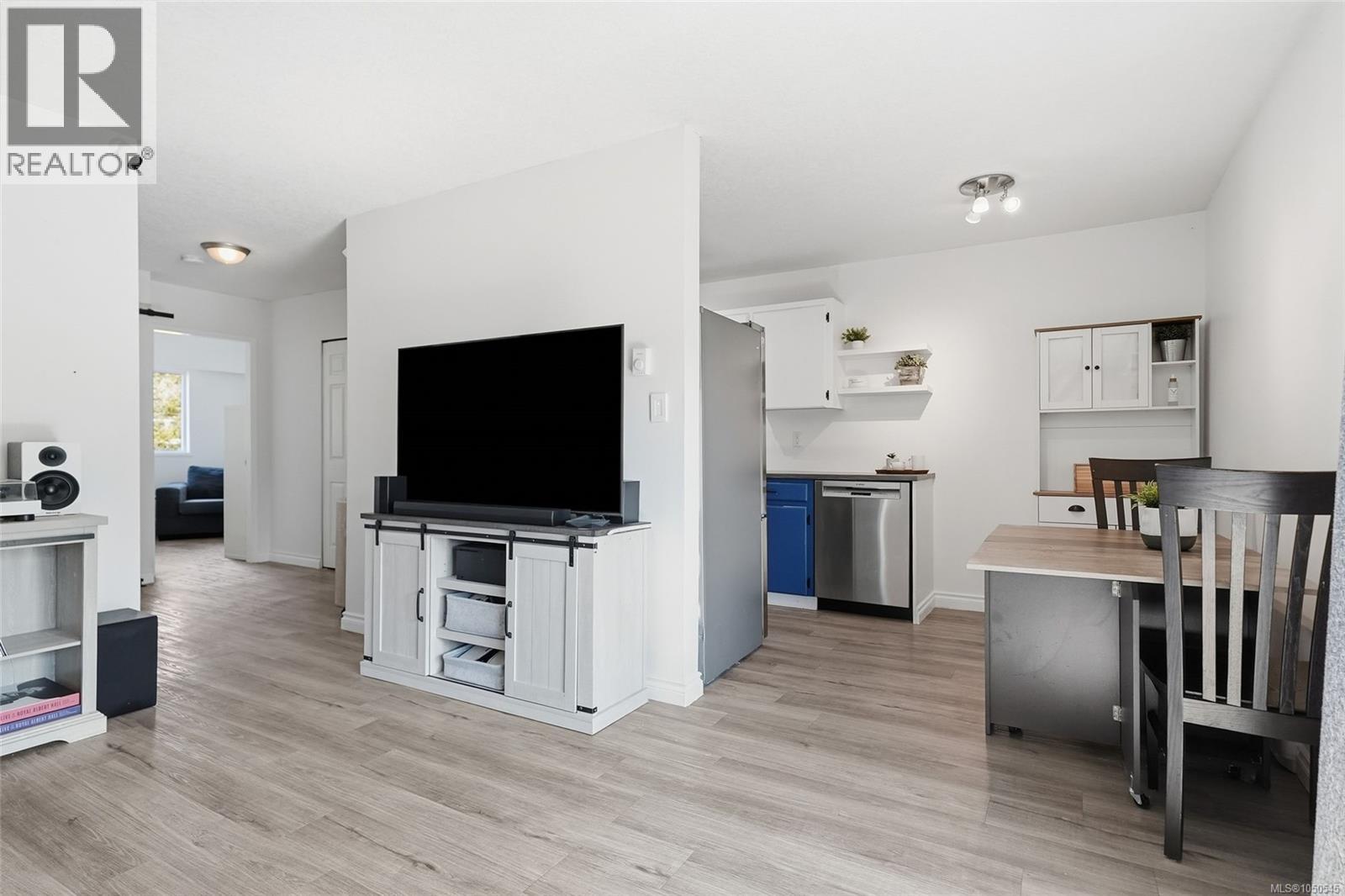 #6 129 Sixth Ave E - 17