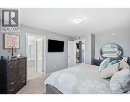 Kitchen - 206 Lucas Crescent Nw, Calgary, AB T3P1M8 Photo 19