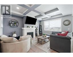 Kitchen - 206 Lucas Crescent Nw, Calgary, AB T3P1M8 Photo 6