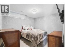206 Lucas Crescent Nw, Calgary, AB T3P1M8 Photo 32