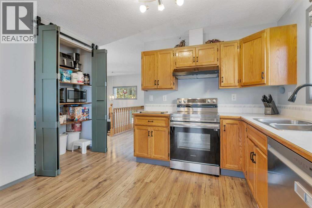 Listing photo – 5217 Aspen Drive, Blackfalds