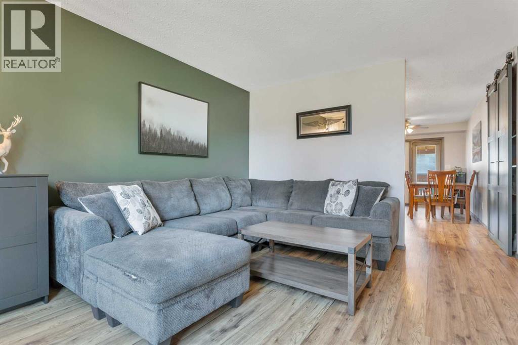 Listing photo – 5217 Aspen Drive, Blackfalds