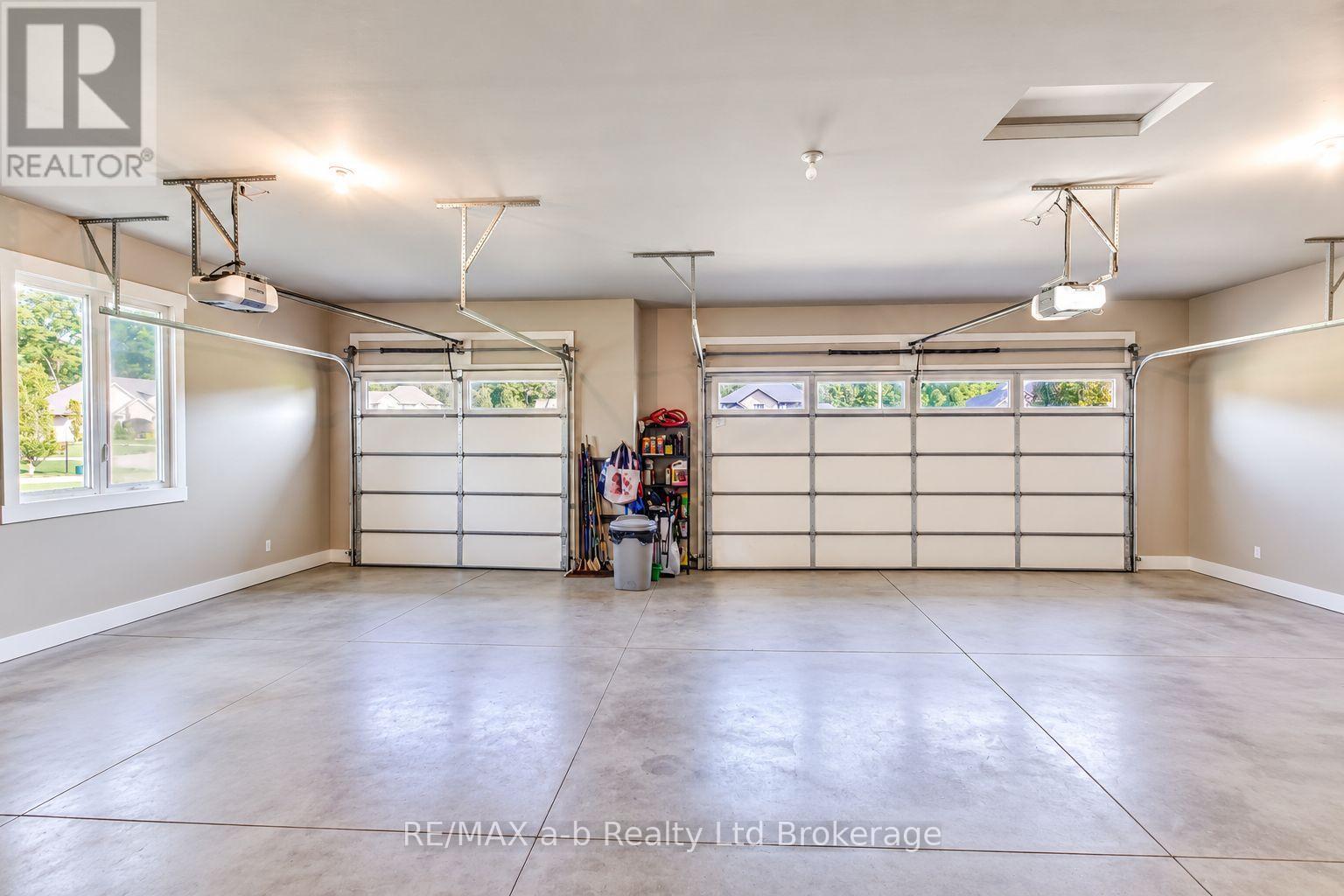 37 RIVER OAK DRIVE - Image 29