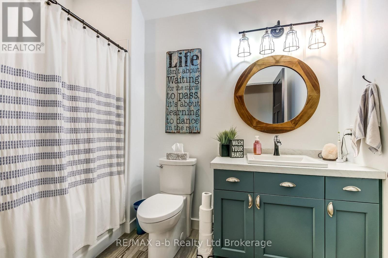 37 RIVER OAK DRIVE - Image 35