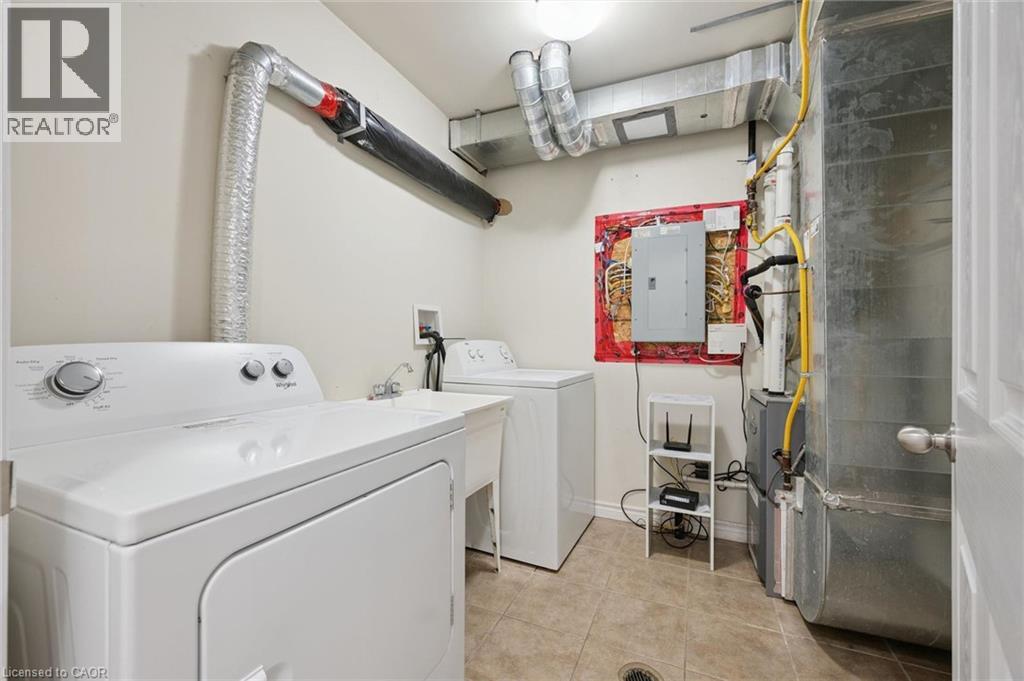 #27B 931 GLASGOW Street - Image 16