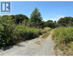 6275 Old East Rd, Central Saanich, BC V8Y1R7 Photo 13