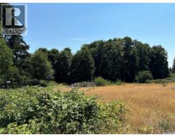 6275 Old East Rd, Central Saanich, BC V8Y1R7 Photo 18