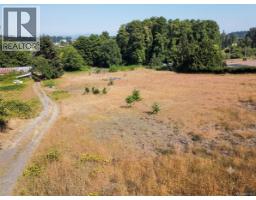 6275 Old East Rd, Central Saanich, BC V8Y1R7 Photo 26