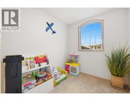 212 Everglade Circle Sw, Calgary, AB T2Y4N5 Photo 23