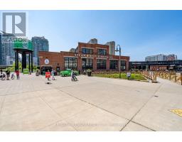 402 - 218 Queens Quay W, Toronto, ON M5J2Y6 Photo 43