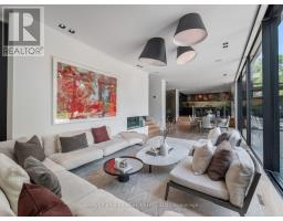 75 Ardwold Gate, Toronto, ON M5R2W1 Photo 15