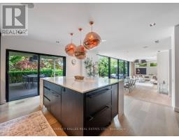 75 Ardwold Gate, Toronto, ON M5R2W1 Photo 25