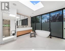 75 Ardwold Gate, Toronto, ON M5R2W1 Photo 32