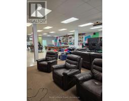 9 Front Street S, Orillia, ON L3V4S1 Photo 8