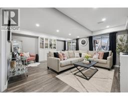 915 Zeller Crescent, Kitchener, ON N2A0C7 Photo 30