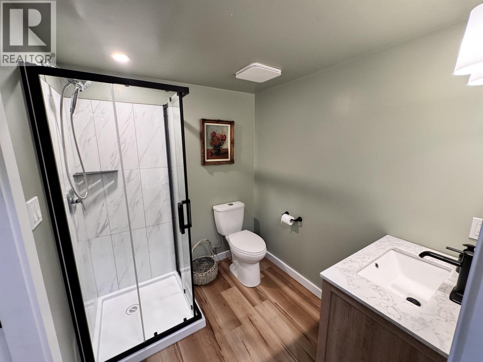 6494 GREY CRESCENT - 19
