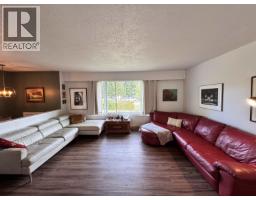 6494 Grey Crescent, Horse Lake, BC V0K2E3 Photo 11