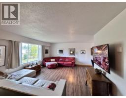 6494 Grey Crescent, Horse Lake, BC V0K2E3 Photo 12
