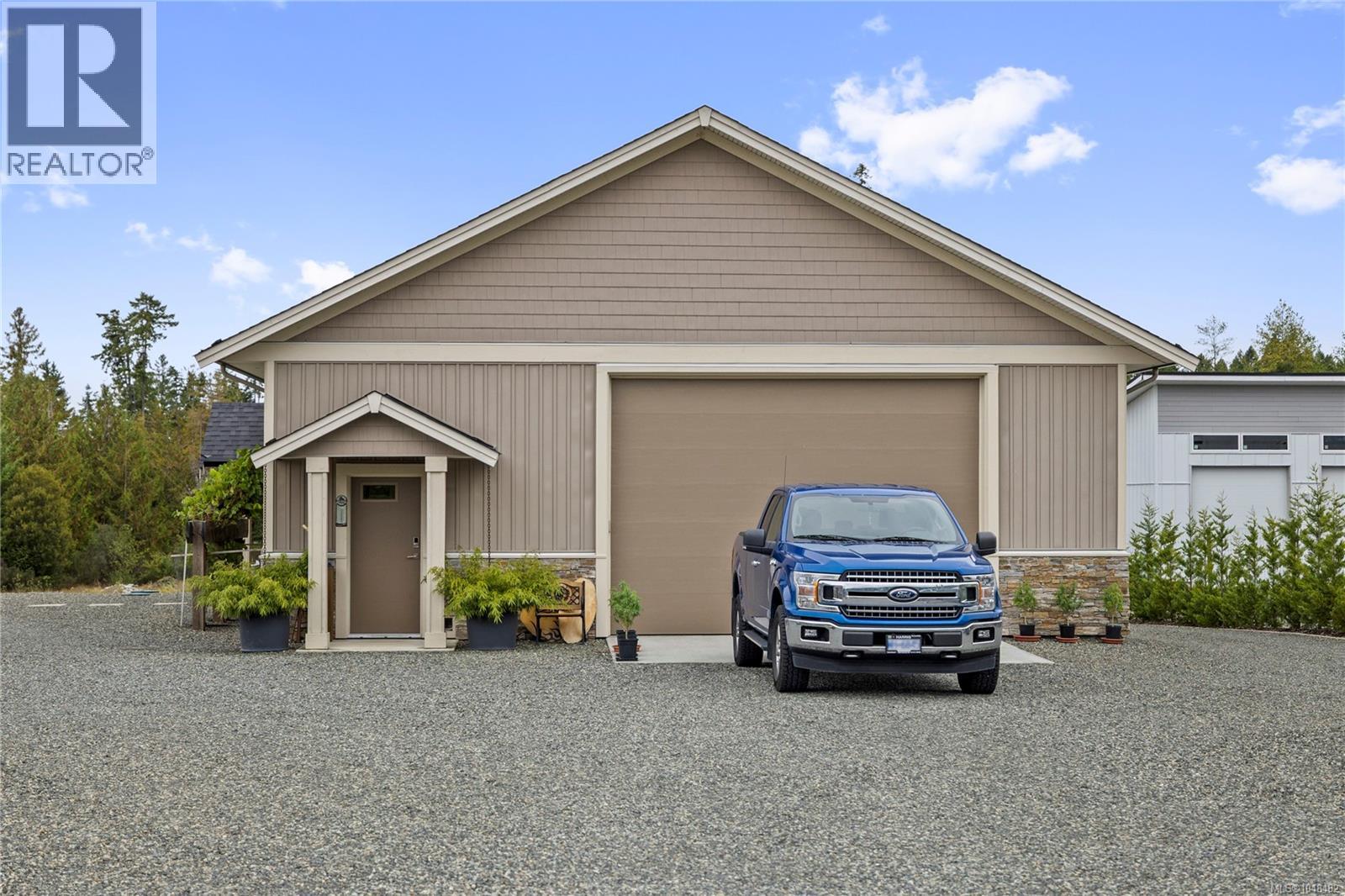 1100 Alpine View Pl, Qualicum Beach