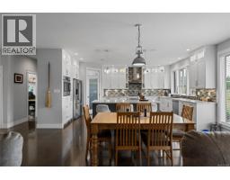 1100 Alpine View Pl, Qualicum Beach, BC V9K1V6 Photo 27