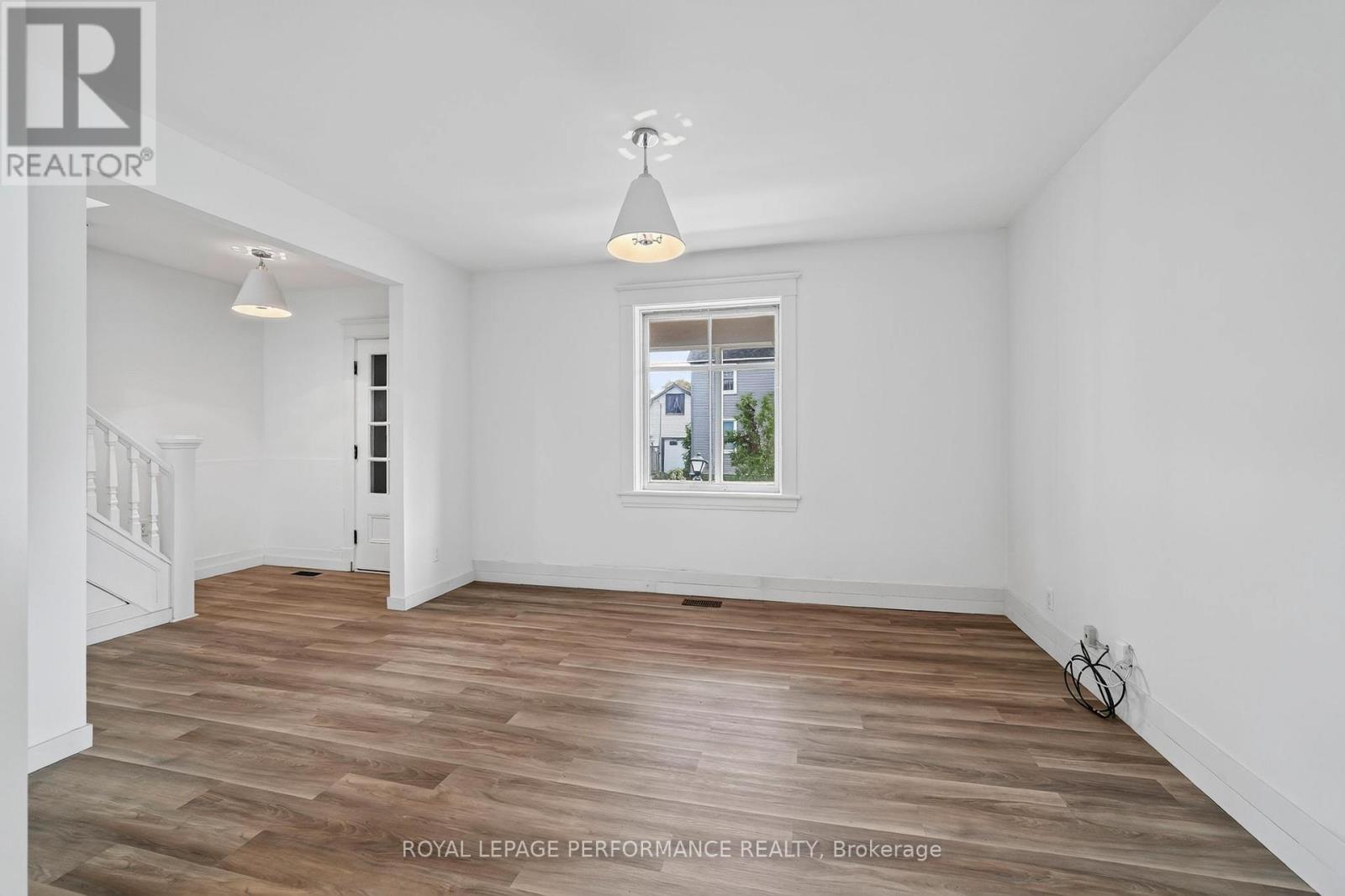 139 EIGHTH STREET W - Image 10
