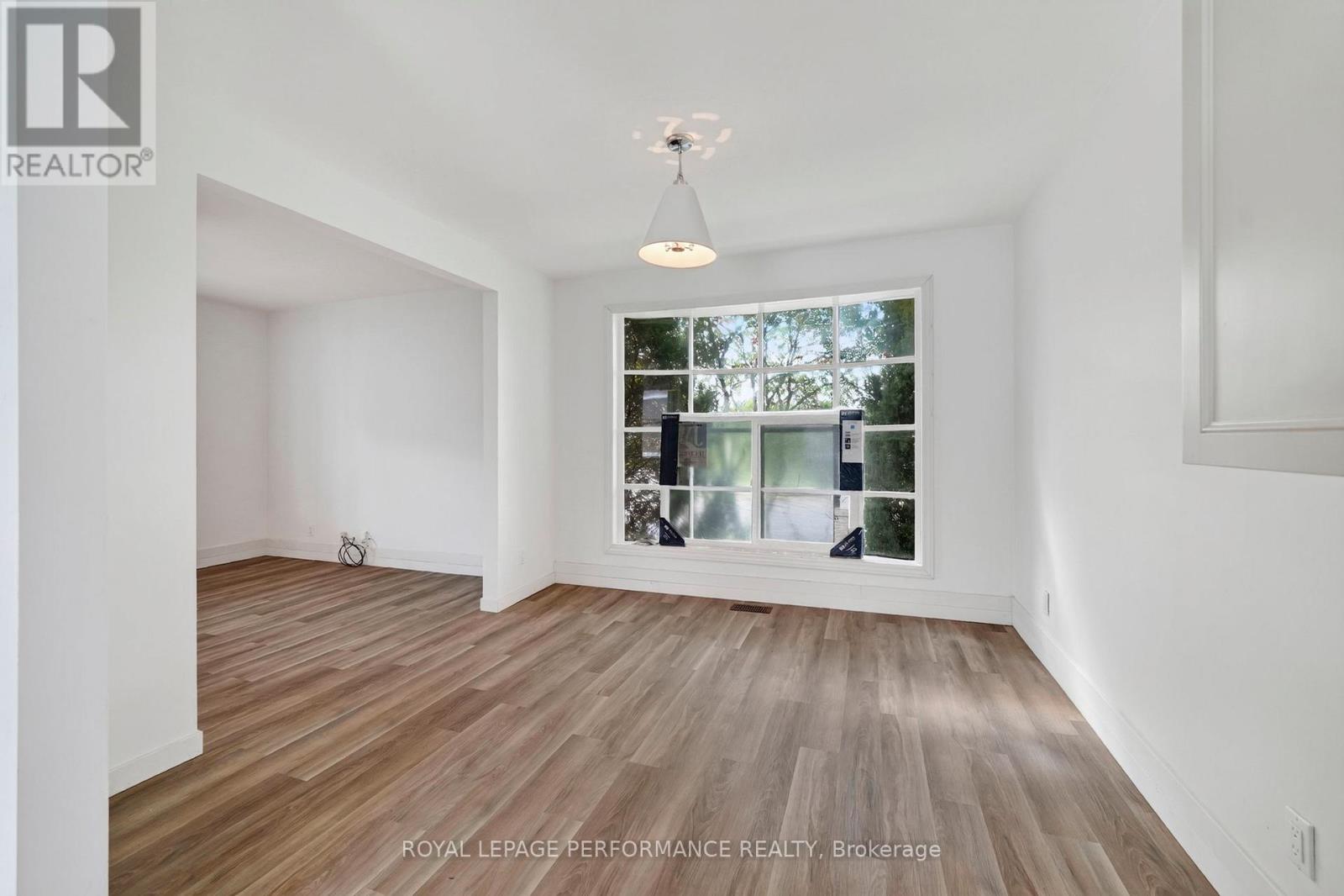 139 EIGHTH STREET W - 13