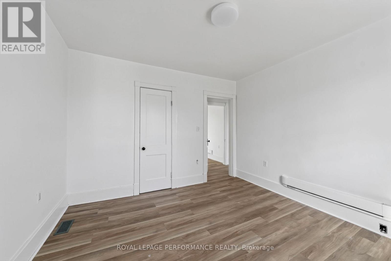 139 EIGHTH STREET W - Image 28