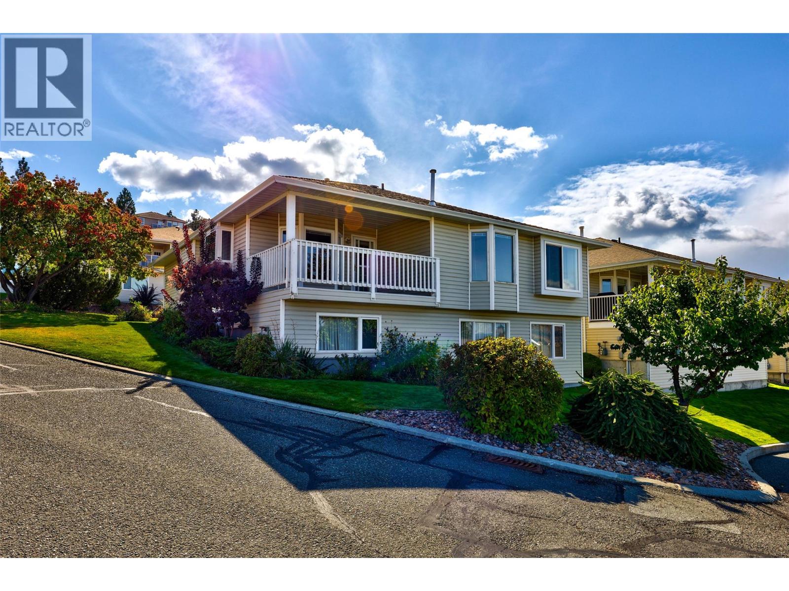 #15 2030 Van Horne Drive - 40