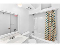 9536 155 St Nw, Edmonton, AB T5P2K4 Photo 31