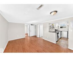 9536 155 St Nw, Edmonton, AB T5P2K4 Photo 35