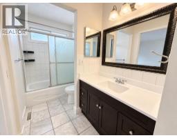 Bedroom - 5230 Whitestone Road Ne, Calgary, AB T1Y1T6 Photo 8