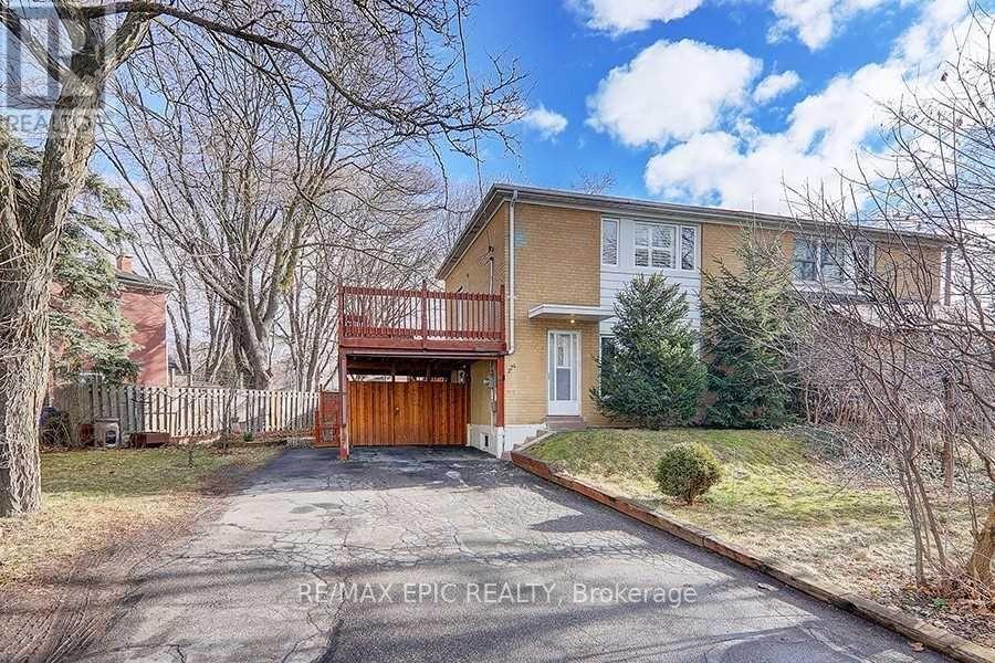274 TAYLOR MILLS DRIVE N, Richmond Hill (Crosby)