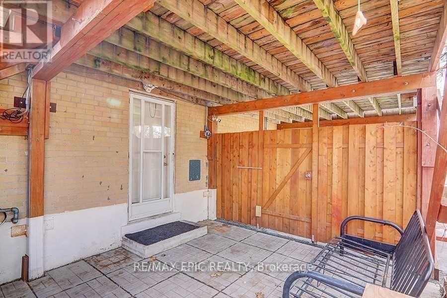 274 TAYLOR MILLS DRIVE N - 21