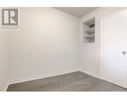 274 Taylor Mills Drive N, Richmond Hill, ON L4C2T9 Photo 10