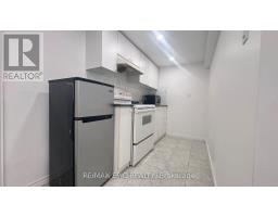 274 Taylor Mills Drive N, Richmond Hill, ON L4C2T9 Photo 19