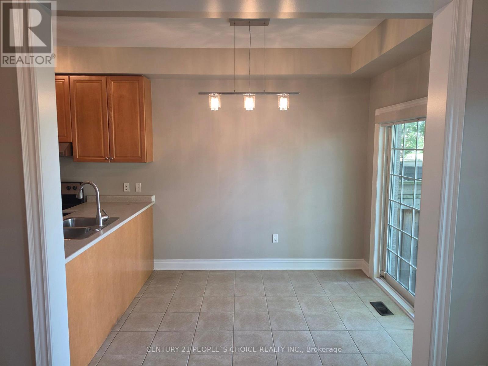 3 - 320 RAVINEVIEW DRIVE, Vaughan — photo 8