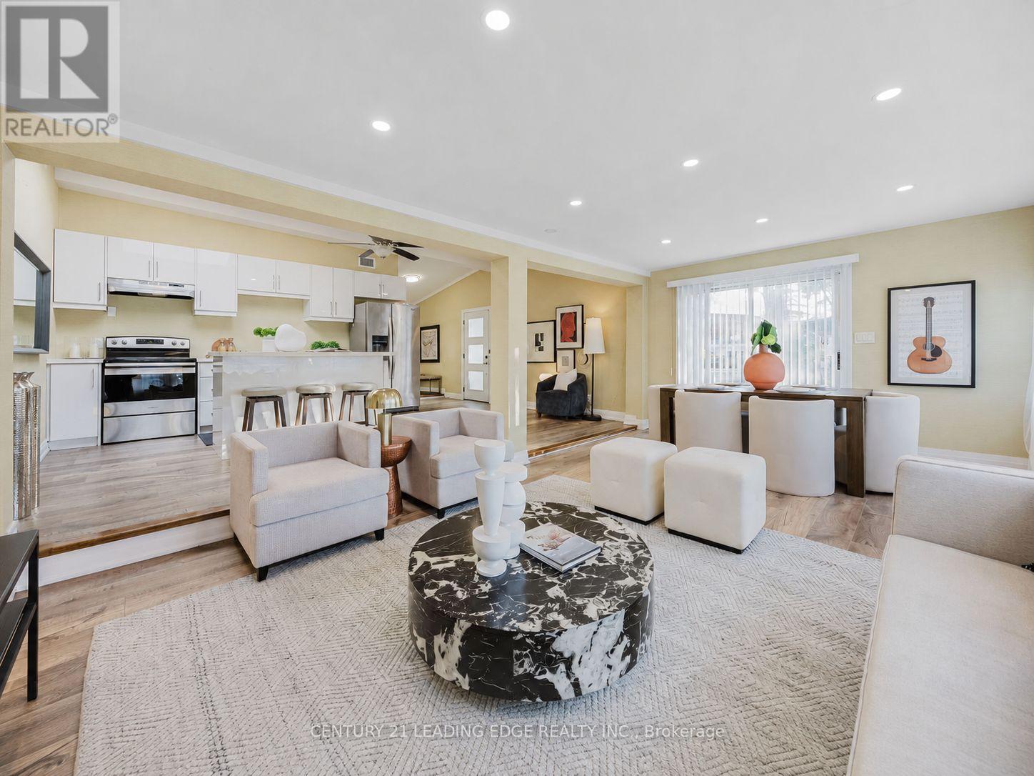 8 MAC AVENUE - 14